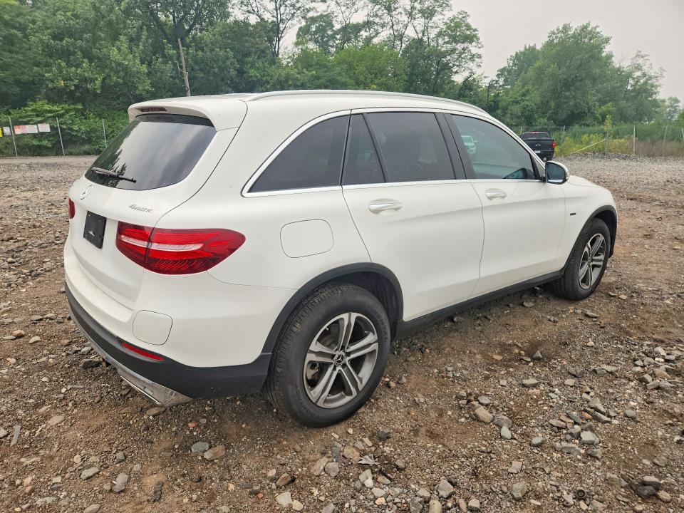 2019 Mercedes-benz Glc VIN WDC0G5EB0KF563398 COPART salvage auction — WATER/FLOOD, Ny - Mv907A-Flood Salvage, sold $6,100 on 2026-08-03 (photo 3)