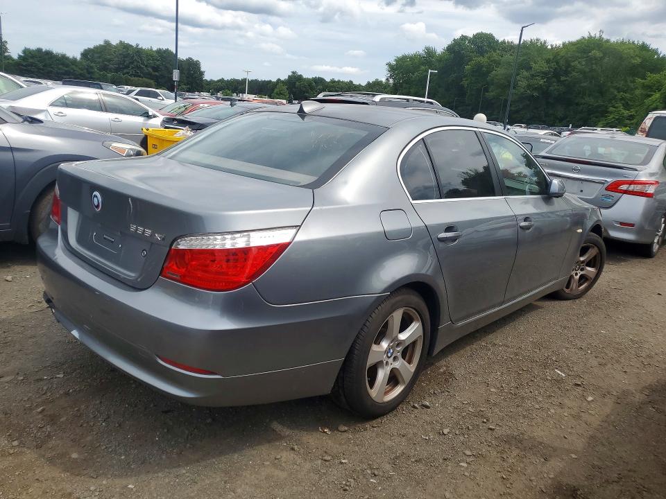 2008 BMW 5 series VIN WBANV93528CZ60978 COPART salvage auction — MINOR DENT/SCRATCHES, MA - CERTIFICATE OF TITLE, sold $975 on 2026-07-31 (photo 3)