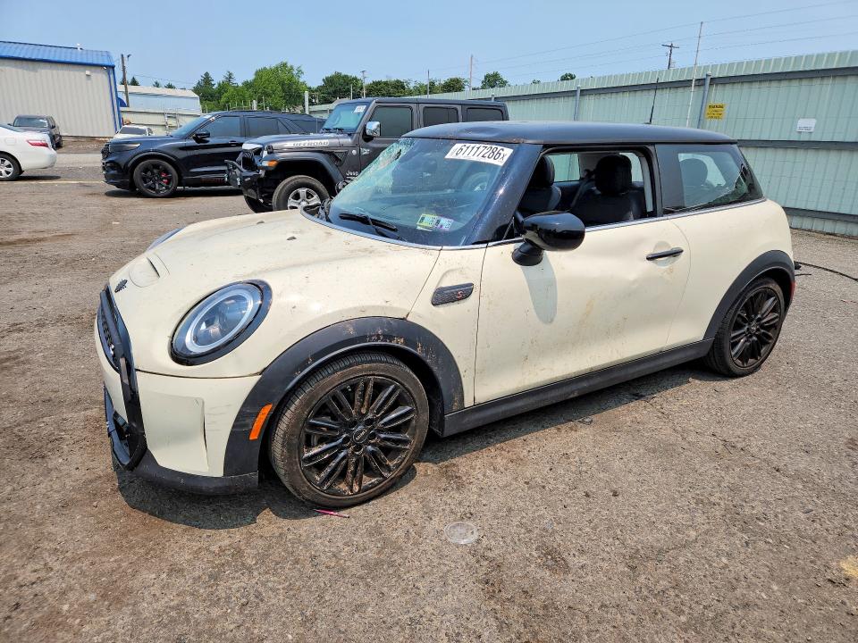 2023 Mini Cooper VIN WMW53DH02P2T36141 COPART salvage auction — ROOF, Pa - Certificate Of Salvage, sold $8,000 on 2026-08-11 (photo 1)