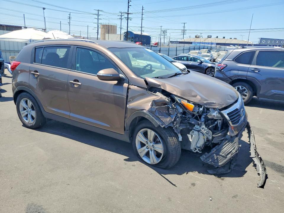 2011 Kia Sportage VIN KNDPB3A2XB7036511 COPART salvage auction — FRONT END, Ca - Salvage Certificate, sold $1,500 on 2026-07-27 (photo 4)