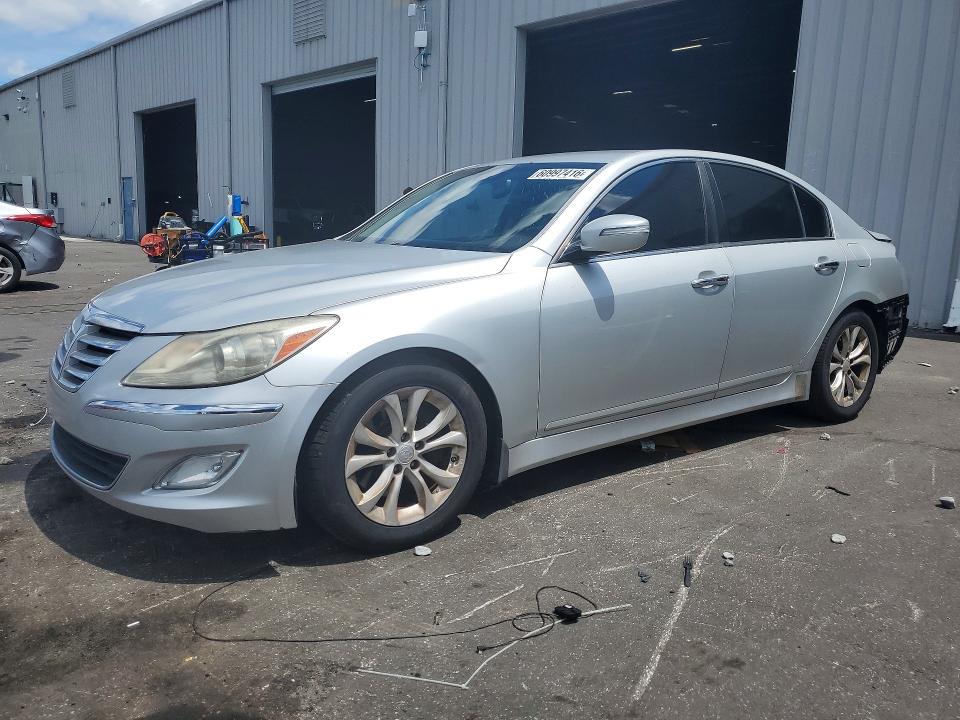 2013 Hyundai Genesis VIN KMHGC4DD8DU248050 COPART salvage auction — REAR END, FL - CERT OF TITLE SLVG REBUILDABLE, sold $60 on 2026-07-29 (photo 1)