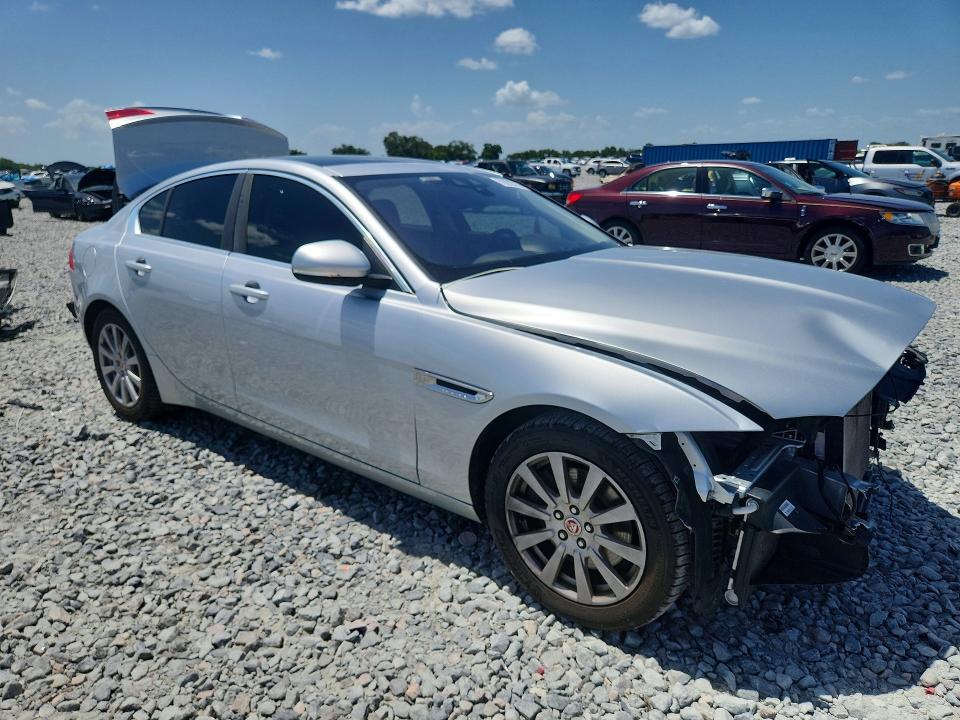 2019 Jaguar Xe VIN SAJAR4FX8KCP48374 COPART salvage auction — FRONT END, Fl - Certificate Of Destruction, sold $150 on 2026-07-31 (photo 4)