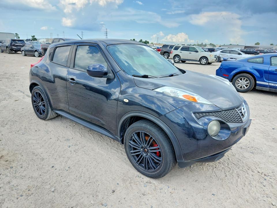 2012 Nissan Juke VIN JN8AF5MRXCT111607 COPART salvage auction — ENGINE BURN, Tx - Certificate Of Title (P), sold $750 on 2026-07-31 (photo 4)