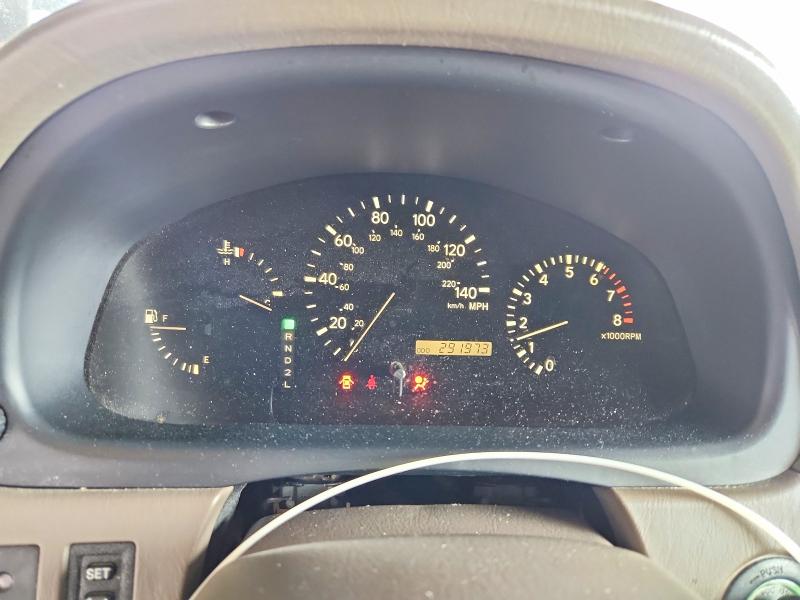 2002 Lexus Rx VIN JTJHF10U520268911 COPART salvage auction — MINOR DENT/SCRATCHES, Ca - Dis/Dlr/Exp Only Clean Title, sold $625 on 2026-07-09 (photo 9)
