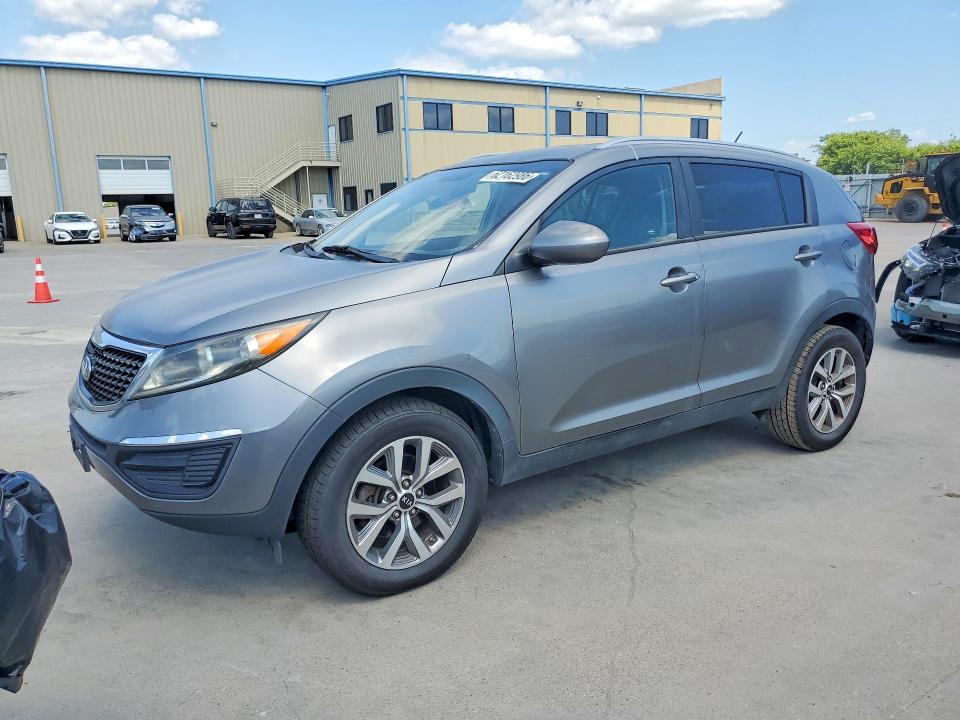 2016 Kia Sportage VIN KNDPB3AC5G7858276 COPART salvage auction — MINOR DENT/SCRATCHES, Tx - Certificate Of Title, sold $1,400 on 2026-07-30 (photo 1)