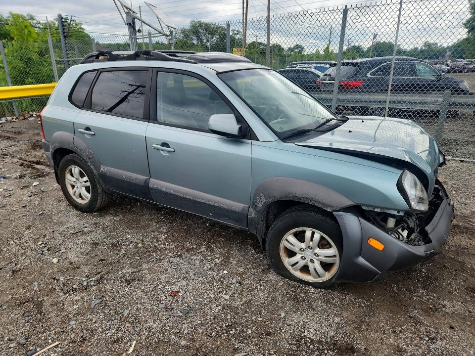 2008 Hyundai Tucson VIN KM8JN12D18U773278 COPART salvage auction — FRONT END, MD - CERT OF SALVAGE > 75% DAMAGE (P), sold $400 on 2026-07-21 (photo 4)