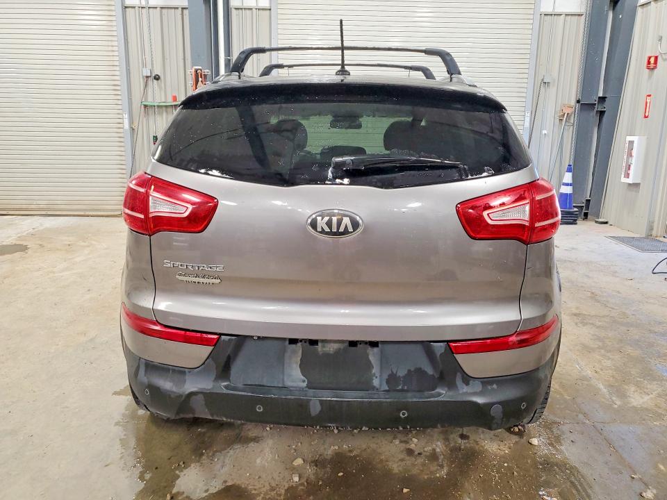 2013 Kia Sportage VIN KNDPBCA22D7401797 COPART salvage auction — NORMAL WEAR, Wy - Certificate Of Title, sold $1,200 on 2026-07-29 (photo 6)