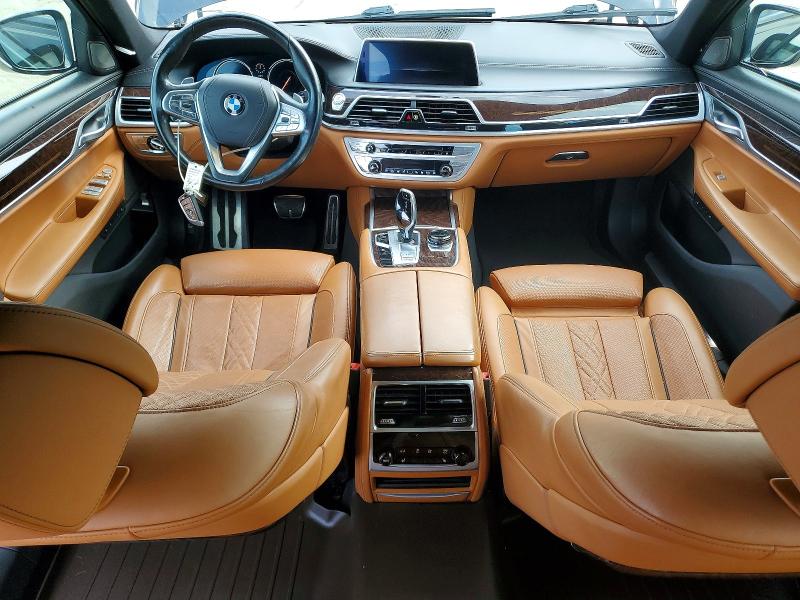 2019 BMW 7er VIN WBA7F2C59KB240149 COPART salvage auction — SIDE, Salvage Title, sold $8,200 on 2026-08-03 (photo 8)