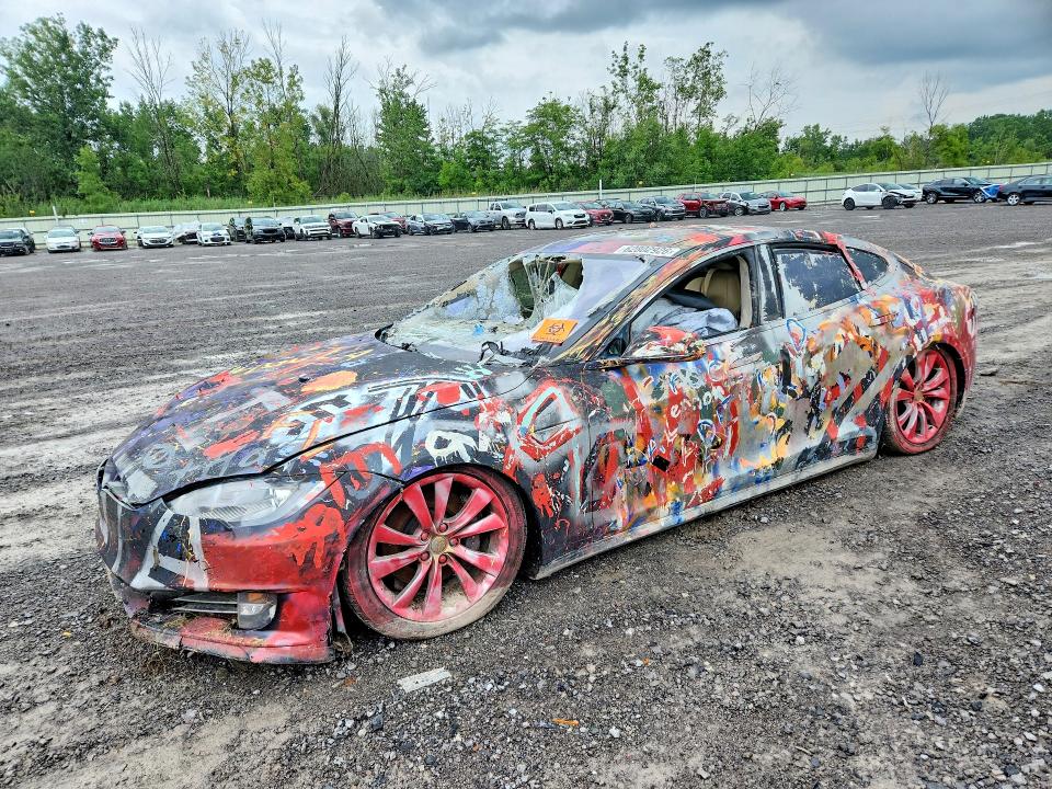2012 Tesla Model s VIN 5YJSA1CP0CFP02233 COPART salvage auction — VANDALISM, Ny - Certificate Of Title, sold $225 on 2026-08-03 (photo 1)