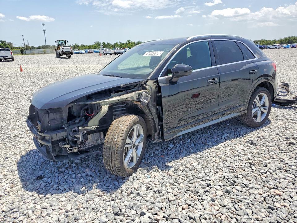 2021 Audi Q3 VIN WA1DECF39M1030615 COPART salvage auction — FRONT END, Fl - Cert Of Title Slvg Rebuildable, sold $4,100 on 2026-07-28 (photo 1)