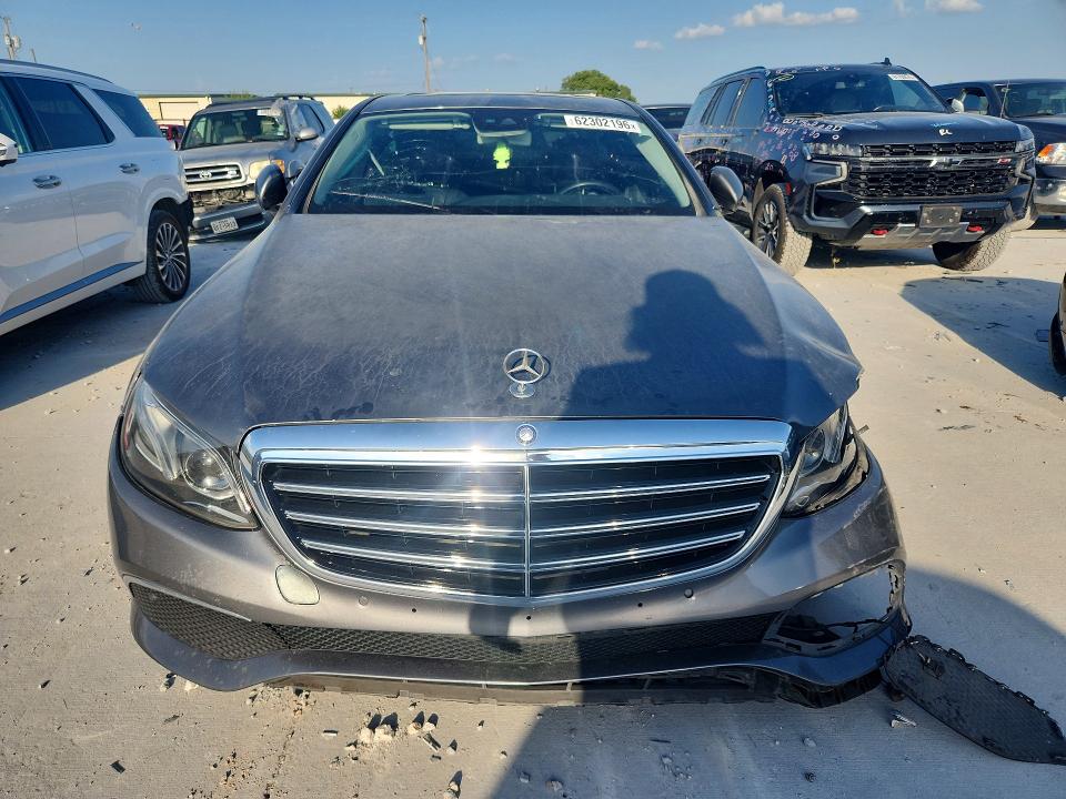 2017 Mercedes-benz VIN WDDZF4JB9HA205597 COPART salvage auction — FRONT END, Tx - Bonded Title - Salvage, sold $2,200 on 2026-08-07 (photo 5)