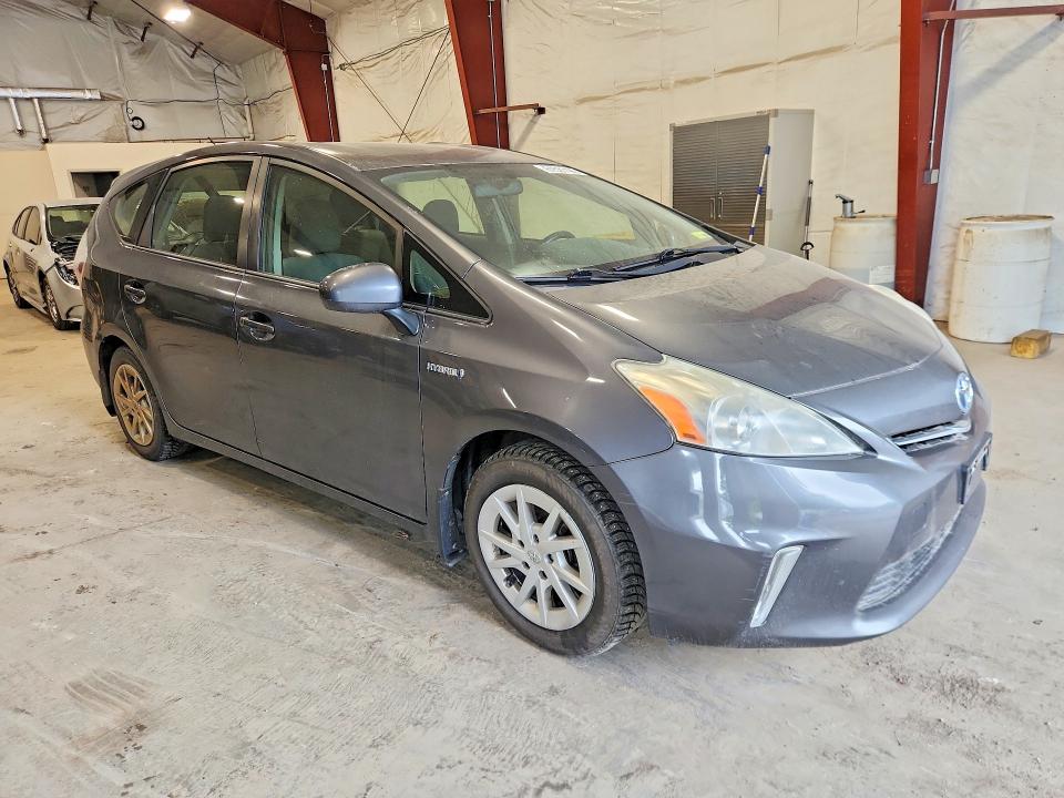 2013 Toyota Prius VIN JTDZN3EU9D3213796 COPART salvage auction — NORMAL WEAR, Vt - Certificate Of Title, sold $1,750 on 2026-07-27 (photo 4)