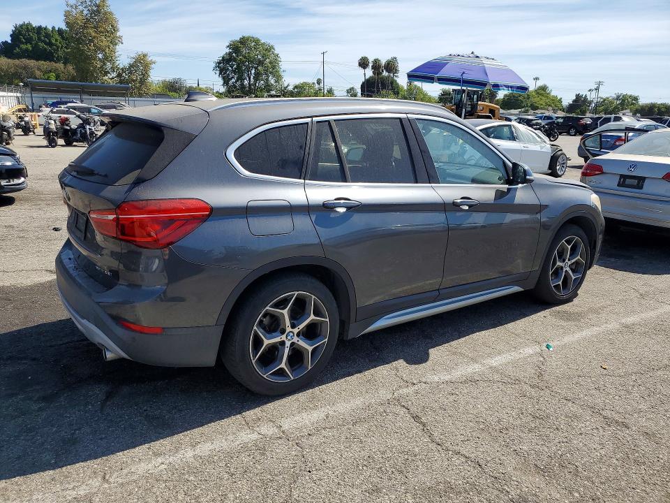 2019 BMW X1 VIN WBXHT3C59K5L89166 COPART salvage auction — MINOR DENT/SCRATCHES, CA - LIEN PAPERS-SALVAGE OR AC (P), sold $3,000 on 2026-08-04 (photo 3)