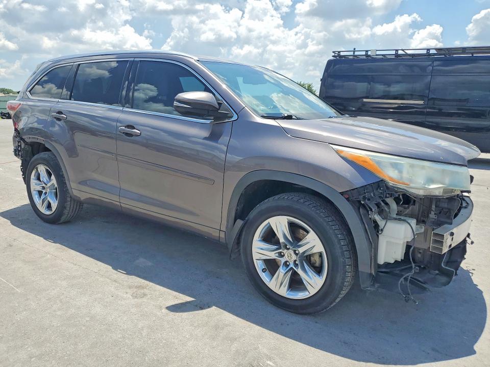 2014 Toyota Highlander VIN 5TDYKRFH4ES038186 COPART salvage auction — FRONT END, Salvage Title, sold $6,900 on 2026-07-22 (photo 4)