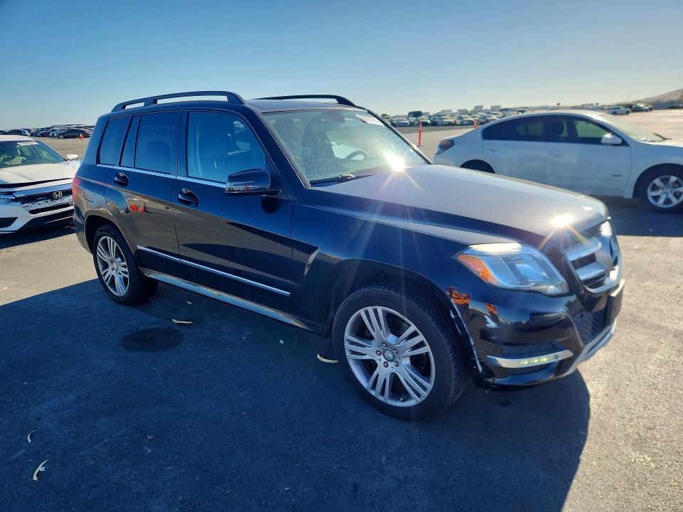 2015 Mercedes-benz VIN WDCGG5HB5FG402703 COPART salvage auction — FRONT END, Ca - Salvage Certificate, sold $3,300 on 2026-08-03 (photo 4)