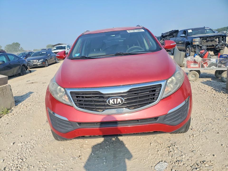 2013 Kia Sportage VIN KNDPBCA22D7361060 COPART salvage auction — NORMAL WEAR, Ks - Dealer Only Clean Title, sold $100 on 2026-07-28 (photo 5)
