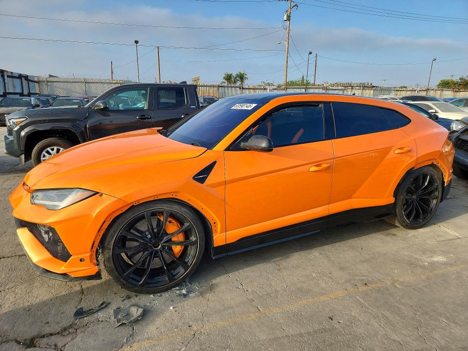 2022 Lamborghini Urus VIN ZPBUA1ZL2NLA21237 COPART salvage auction — ALL OVER, TX - DIS/DLR/EXP ONLY SALVAGE TITLE, sold $13,300 on 2026-08-03 (photo 1)