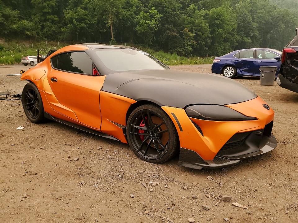 2022 Toyota Supra VIN WZ1DB0C05MW035449 COPART salvage auction — REAR END, PA - CERTIFICATE OF SALVAGE (P), sold $8,400 on 2026-07-28 (photo 4)