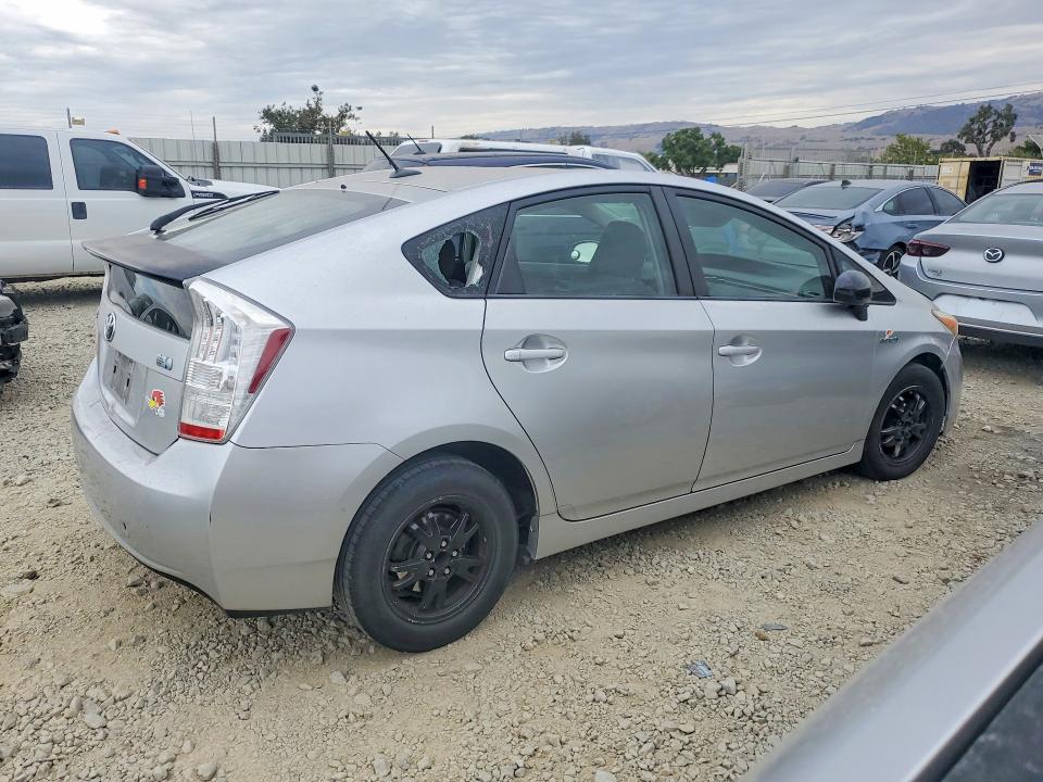 2010 Toyota Prius VIN JTDKN3DU1A1019466 COPART salvage auction — VANDALISM, Ca - Salvage Certificate, sold $700 on 2026-07-28 (photo 3)