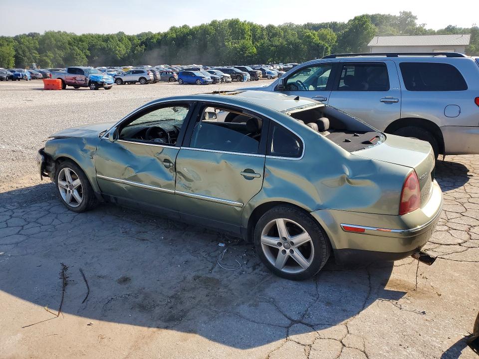 2003 Volkswagen Passat VIN WVWPD63B83E304526 COPART salvage auction — ROLLOVER, PA - CERTIFICATE OF SALVAGE, sold $375 on 2026-08-06 (photo 2)