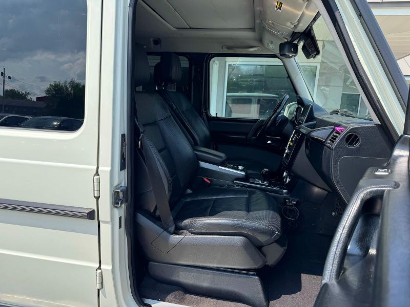 2013 Mercedes-benz G-class VIN WDCYC3HF2DX200700 COPART salvage auction — MINOR DENT/SCRATCHES, SC - CERTIFICATE OF TITLE (P), sold $25,000 on 2026-07-27 (photo 5)