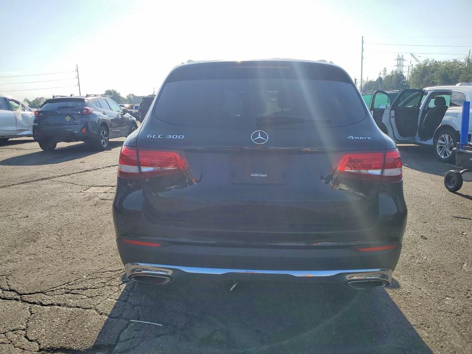 2017 Mercedes-benz Glc VIN WDC0G4KB0HF253212 COPART salvage auction — MINOR DENT/SCRATCHES, Co - Certificate Of Title (P), sold $8,100 on 2026-08-14 (photo 6)