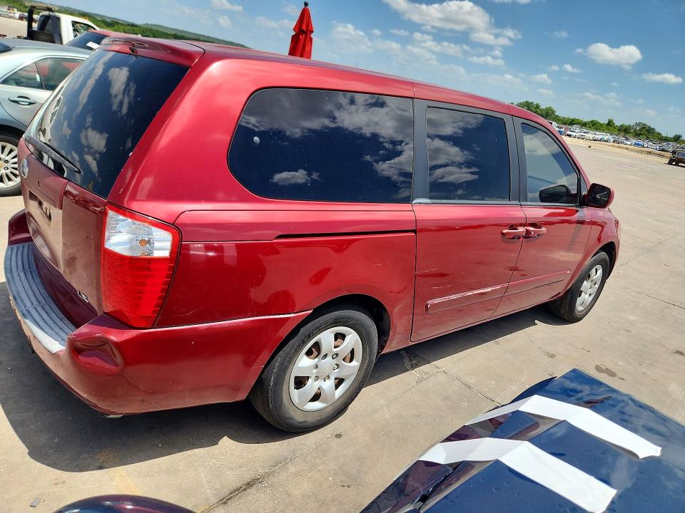 2006 Kia SEDONA VIN KNDMB233X66038693 COPART salvage auction — NORMAL WEAR, TX - CERTIFICATE OF TITLE, sold $675 on 2026-07-09 (photo 3)