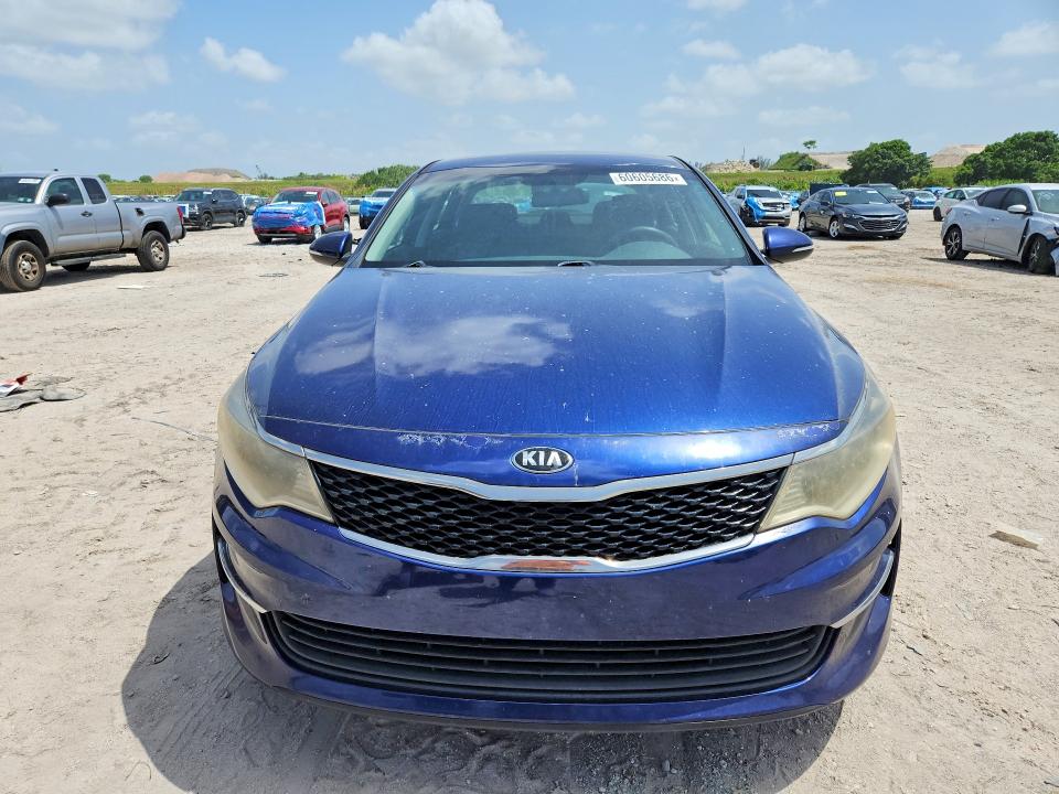 2018 Kia Optima VIN 5XXGT4L33JG200177 COPART salvage auction — MINOR DENT/SCRATCHES, Fl - Certificate Of Title, sold $1,600 on 2026-07-21 (photo 5)