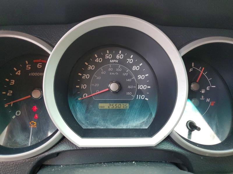 2006 Toyota 4runner VIN JTEZU14R460076819 COPART salvage auction — MINOR DENT/SCRATCHES, Fl - Certificate Of Title, sold $525 on 2026-07-31 (photo 9)