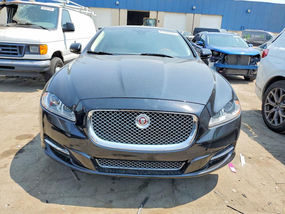2015 Jaguar Xj VIN SAJWJ1CD5F8V74908 COPART salvage auction — UNDERCARRIAGE, MI - CERTIFICATE OF TITLE, sold $400 on 2026-07-21 (photo 5)