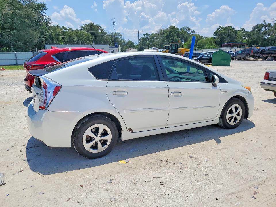 2012 Toyota Prius VIN JTDKN3DU1C1485353 COPART salvage auction — MINOR DENT/SCRATCHES, FL - CERTIFICATE OF TITLE, sold $900 on 2026-07-21 (photo 3)