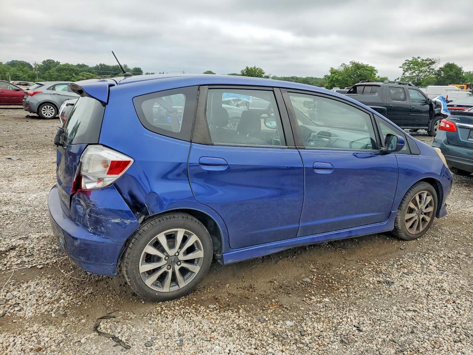 2013 Honda Fit VIN JHMGE8H53DC023225 COPART salvage auction — REAR END, MD - CERT OF SALVAGE > 75% DAMAGE, sold $2,200 on 2026-07-30 (photo 3)