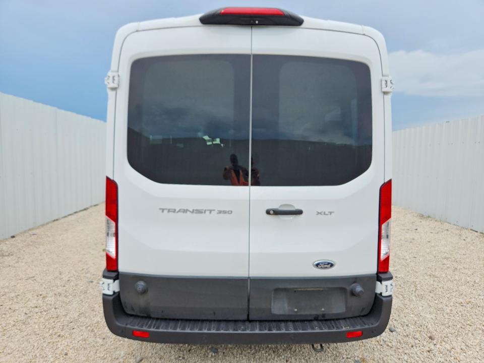 2024 Ford Transit VIN 1FBAX2C86RKA36956 COPART salvage auction — ROOF, WI - CERTIFICATE OF TITLE (P), sold $29,000 on 2026-07-29 (photo 6)