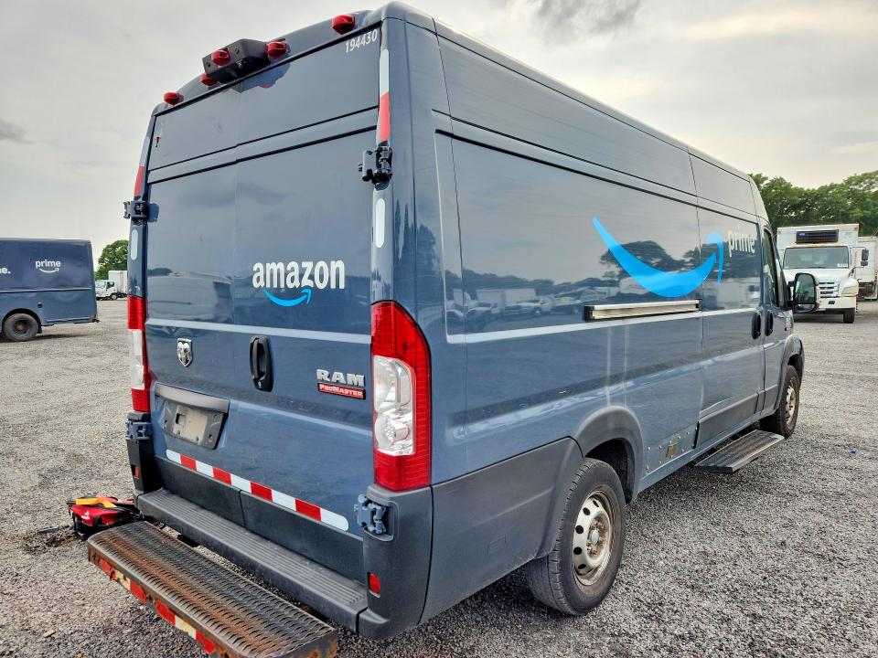 2020 Ram Promaster city VIN 3C6URVJG4LE144976 COPART salvage auction — MINOR DENT/SCRATCHES, MA - CERTIFICATE OF TITLE, sold $4,600 on 2026-08-20 (photo 3)