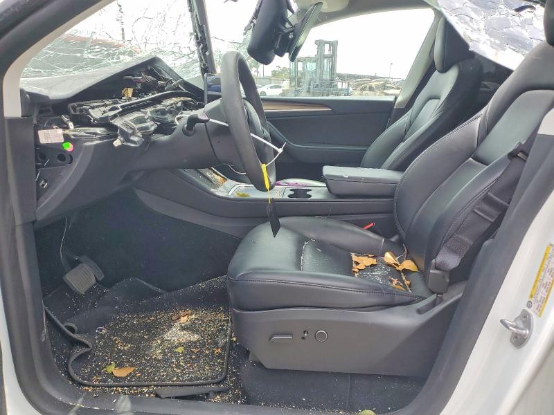 2024 Tesla Model y VIN 7SAYGAEE9RF016000 COPART salvage auction — FRONT END, Ca - Salvage Certificate, sold $11,100 on 2026-08-28 (photo 7)