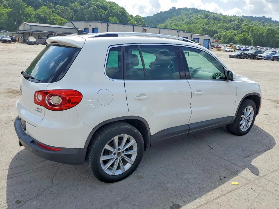 2011 Volkswagen Tiguan VIN WVGBV7AX8BW548841 COPART salvage auction — HAIL, Pa - Certificate Of Salvage, sold $3,600 on 2026-07-23 (photo 3)