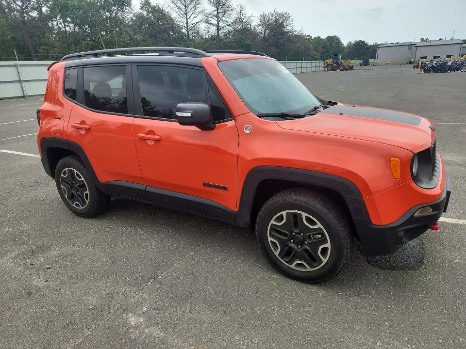 2016 Jeep Renegade VIN ZACCJBCT1GPC97909 COPART salvage auction — REAR END, Ny - Mv-907A Salvage Certificate, sold $3,550 on 2026-08-07 (photo 4)