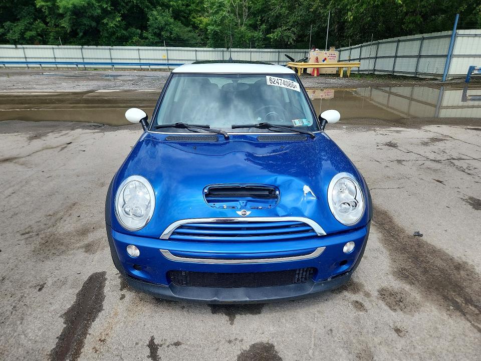 2006 Mini Cooper VIN WMWRE33576TJ37572 COPART salvage auction — FRONT END, Pa - Certificate Of Salvage, sold $550 on 2026-08-06 (photo 5)