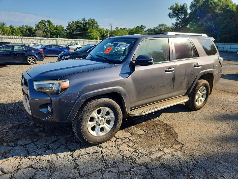 2015 Toyota 4runner VIN JTEZU5JR0F5105943 COPART salvage auction — MINOR DENT/SCRATCHES, La - Cert Of Title-Salvage, sold $5,600 on 2026-07-23 (photo 1)
