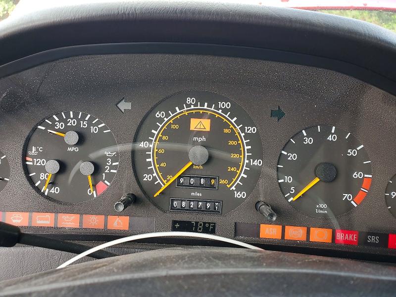 1993 Mercedes-benz 500 VIN WDBFA67E3PF075261 COPART salvage auction — MECHANICAL, Al - Certificate Of Title, sold $5,200 on 2026-07-14 (photo 9)