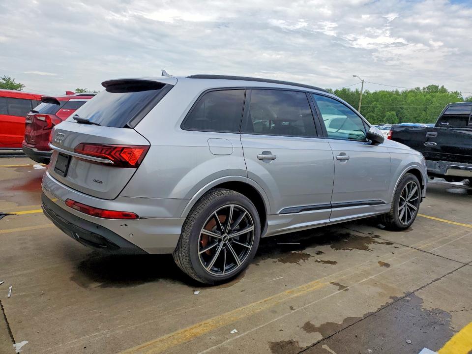 2021 Audi Q7 VIN WA1LXAF79MD027371 COPART salvage auction — UNDERCARRIAGE, In - Certificate Of Title, sold $300 on 2026-07-27 (photo 3)