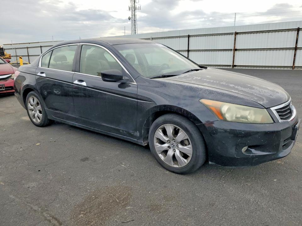 2008 Honda Accord VIN 1HGCP36848A060281 COPART salvage auction — MINOR DENT/SCRATCHES, CA - DIS/DLR/EXP APP FOR DUP CLEAN, sold $700 on 2026-09-03 (photo 4)