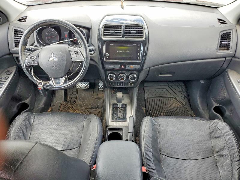 2018 Mitsubishi Outlander VIN JA4AR4AWXJU002752 COPART salvage auction — HAIL, Co - Certificate Of Title, sold $2,150 on 2026-07-29 (photo 8)