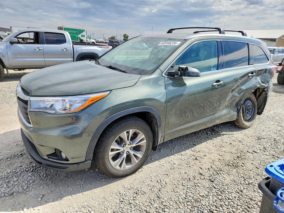 2015 Toyota Highlander VIN 5TDJKRFH7FS152587 COPART salvage auction — SIDE, Co - Dis/Dlr/Exp Only Clean Title, sold $275 on 2026-07-28 (photo 1)