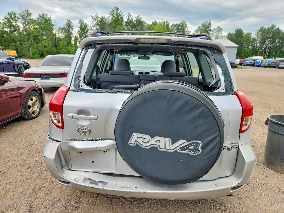 2008 Toyota Rav 4 VIN JTMBK33V086041572 COPART salvage auction — REAR END, ON - PERMIT NO BRAND - UNFIT, sold $750 on 2026-07-28 (photo 6)