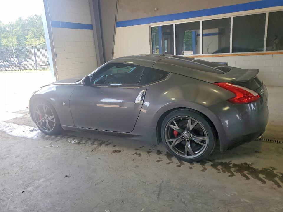 2010 Nissan 370z VIN JN1AZ4EHXAM501653 COPART salvage auction — NORMAL WEAR, Va - Certificate Of Title, sold $2,800 on 2026-07-31 (photo 2)