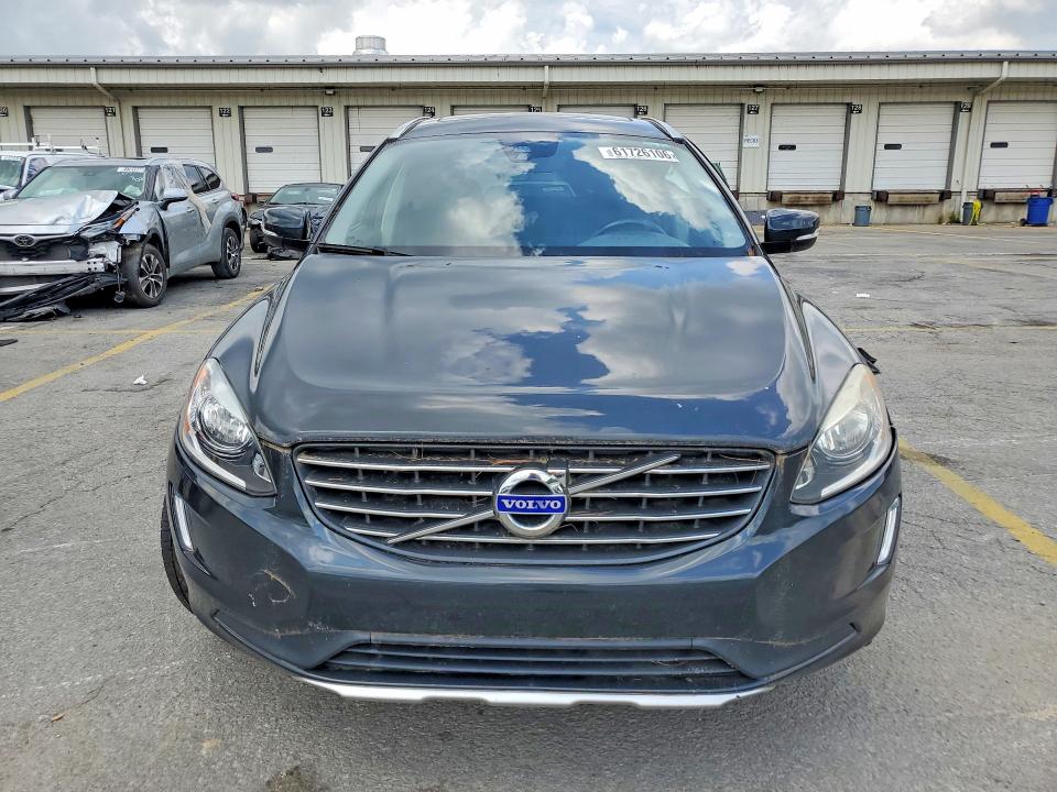 2015 Volvo Xc60 VIN YV4612RK0F2667474 COPART salvage auction — SIDE, KY - CERT OF TITLE-SALVAGE, sold $950 on 2026-08-10 (photo 5)