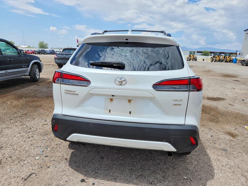 2022 Toyota Corolla cross VIN 7MUDAABG0NV022136 COPART salvage auction — FRONT END, AZ - CERTIFICATE OF TITLE, sold $175 on 2026-07-24 (photo 6)