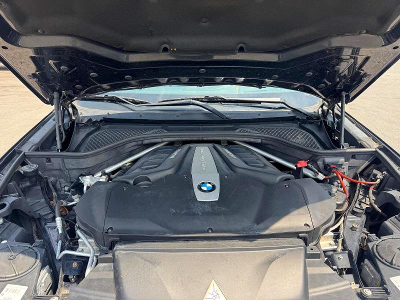 2015 BMW X5 VIN 5UXKR6C59F0J74553 COPART salvage auction — MINOR DENT/SCRATCHES, Wv - Certificate Of Title, sold $6,200 on 2026-07-22 (photo 9)