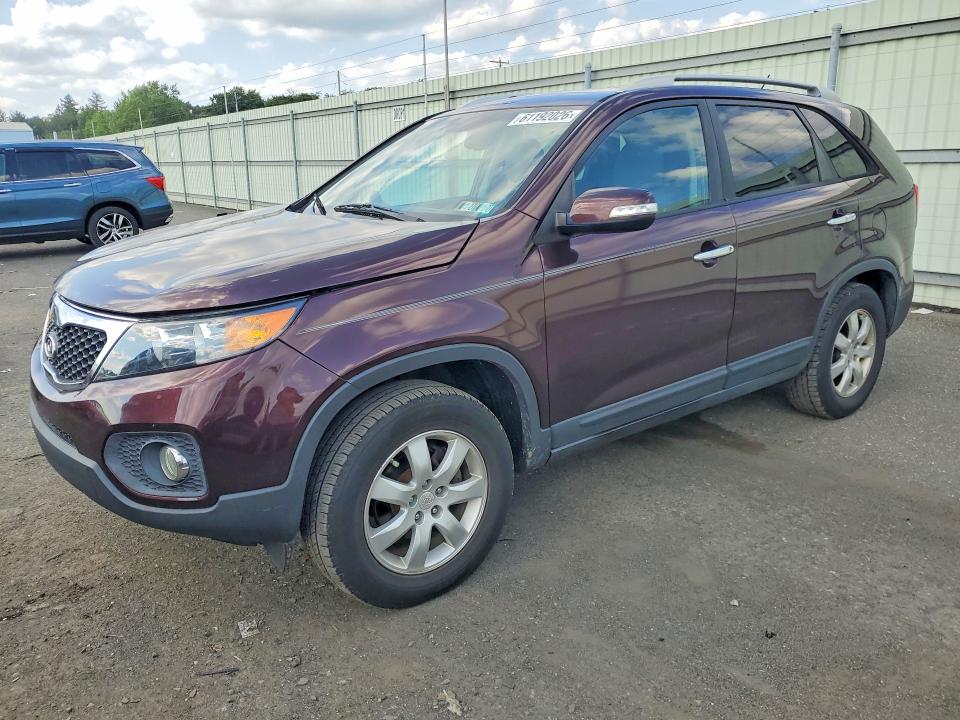 2011 Kia Sorento VIN 5XYKT3A15BG164902 COPART salvage auction — REAR END, Pa - Cert Of Title, sold $2,850 on 2026-07-31 (photo 1)
